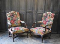 Pair of French Regence Carved Walnut Library Fauteuils (5 of 9) Pair of French Regence Carved Walnut Library Fauteuils (5 of 9)