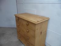 Lovely Waxed Victorian Antique Pine 5 Drawer Chest of Drawers (2 of 8) Lovely Waxed Victorian Antique Pine 5 Drawer Chest of Drawers (2 of 8)