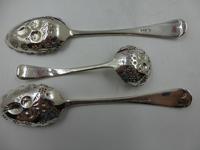 Antique Victorian Pair of Silver Gilt Berry Spoons & Sifter Spoon Set Sheffield 1898 (6 of 8) Antique Victorian Pair of Silver Gilt Berry Spoons & Sifter Spoon Set Sheffield 1898 (6 of 8)