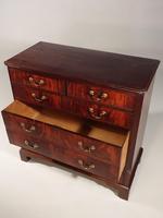 Unusual George III Period Mahogany Chest of Drawers (3 of 5) Unusual George III Period Mahogany Chest of Drawers (3 of 5)
