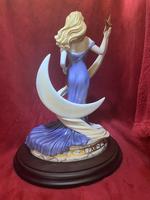 Royal Worcester Ltd Edition Figurine "Destiny" 74 of 1000 with Original Plinth & Boxed (2 of 11) Royal Worcester Ltd Edition Figurine "Destiny" 74 of 1000 with Original Plinth & Boxed (2 of 11)