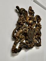 Wall Hanging Victorian Cast Iron Royal Coat of Arms Shield Plaque (6 of 7) Wall Hanging Victorian Cast Iron Royal Coat of Arms Shield Plaque (6 of 7)