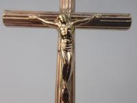 9ct Rose Gold Crucifix Pendant (7 of 8) 9ct Rose Gold Crucifix Pendant (7 of 8)