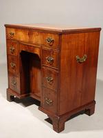 Most Attractive George III Period Kneehole Desk (2 of 6) Most Attractive George III Period Kneehole Desk (2 of 6)