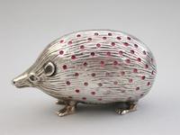 Edwardian Novelty Silver Hedgehog Pin Cushion by Sydney & Co, Birmingham, 1906 (11 of 12) Edwardian Novelty Silver Hedgehog Pin Cushion by Sydney & Co, Birmingham, 1906 (11 of 12)