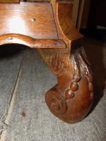 18th. Century Dutch Pale Oak Bombe Chest (6 of 8) 18th. Century Dutch Pale Oak Bombe Chest (6 of 8)