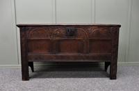 Small 18th Century Coffer (2 of 11) Small 18th Century Coffer (2 of 11)