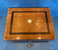 William IV Burr Maple Jewellery Box (8 of 15) William IV Burr Maple Jewellery Box (8 of 15)