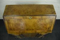 Antique Queen Anne Design Walnut Bureau (6 of 9) Antique Queen Anne Design Walnut Bureau (6 of 9)