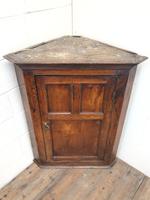 Early 19th Century Welsh Oak Panelled Corner Cupboard (2 of 7) Early 19th Century Welsh Oak Panelled Corner Cupboard (2 of 7)