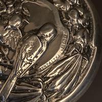 Silver Gilded Repousse Doves Bows & Flowers Vanity Jar (3 of 4) Silver Gilded Repousse Doves Bows & Flowers Vanity Jar (3 of 4)