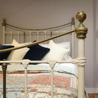 Decorative Victorian Antique Bed in Cream (3 of 6) Decorative Victorian Antique Bed in Cream (3 of 6)