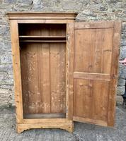 Small Antique Pine Wardrobe (11 of 15) Small Antique Pine Wardrobe (11 of 15)