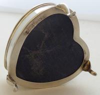 1909 Hallmarked Silver Love Heart Pill Earring Jewellery Box Arts & Crafts (10 of 10) 1909 Hallmarked Silver Love Heart Pill Earring Jewellery Box Arts & Crafts (10 of 10)