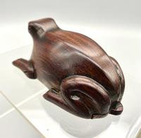 Frog Snuff Box (4 of 8) Frog Snuff Box (4 of 8)