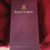 Royal Doulton Figurine "Dancers of the World - Mexican Dancer" with Original Custom Fitted Box and Certificate of Authenticity (8 of 9) Royal Doulton Figurine "Dancers of the World - Mexican Dancer" with Original Custom Fitted Box and Certificate of Authenticity (8 of 9)