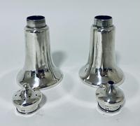 Pair of Antique Chester Silver Salt & Pepper Shakers (8 of 12) Pair of Antique Chester Silver Salt & Pepper Shakers (8 of 12)