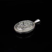 Antique Victorian Stork Bird Engraved Oval Sterling Silver Photo Locket Pendant (3 of 8) Antique Victorian Stork Bird Engraved Oval Sterling Silver Photo Locket Pendant (3 of 8)
