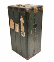 Vintage Steamer Trunk Luggage Case Harrison and Co New York (9 of 28) Vintage Steamer Trunk Luggage Case Harrison and Co New York (9 of 28)