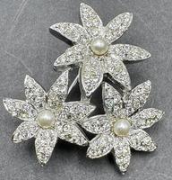 1980s Grossé Silvertone Rhinstone & Pearl Flower Brooch