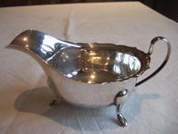 Silver Sauce Boat Hallmarked Sheffield 1960 (2 of 4) Silver Sauce Boat Hallmarked Sheffield 1960 (2 of 4)