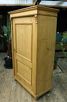 Fabulous Large Old Pine One Door Cupboard - Linen/Food/Kitchen/Larger/Wardrobe - We Del;iver! (9 of 11) Fabulous Large Old Pine One Door Cupboard - Linen/Food/Kitchen/Larger/Wardrobe - We Del;iver! (9 of 11)