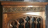 Gothic Style Oak Corner Cabinet (8 of 14) Gothic Style Oak Corner Cabinet (8 of 14)