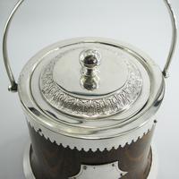 Unusual Bell Shaped Late Victorian Daniel & Arter Silver Plate Biscuit Barrel or Box (2 of 5) Unusual Bell Shaped Late Victorian Daniel & Arter Silver Plate Biscuit Barrel or Box (2 of 5)