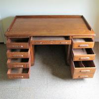 Oak Pedestal Desk (8 of 9) Oak Pedestal Desk (8 of 9)
