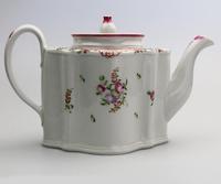 Very Pretty Georgian New Hall Porcelain Lozenge Teapot 195 c.1780 (3 of 8) Very Pretty Georgian New Hall Porcelain Lozenge Teapot 195 c.1780 (3 of 8)