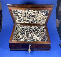 William IV Flame Mahogany Jewellery Box (4 of 20) William IV Flame Mahogany Jewellery Box (4 of 20)