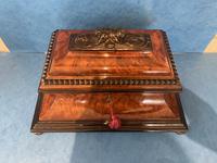 Victorian Burr Cedar & Ebony Shaped Tea Caddy (18 of 20) Victorian Burr Cedar & Ebony Shaped Tea Caddy (18 of 20)