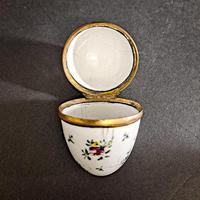 18th Century Staffordshire Bomboniere (4 of 5) 18th Century Staffordshire Bomboniere (4 of 5)