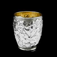 Antique Victorian Solid Silver Beaker / Cup with Superb Naturalistic Grapevine Design - Barnard 1871 (2 of 16) Antique Victorian Solid Silver Beaker / Cup with Superb Naturalistic Grapevine Design - Barnard 1871 (2 of 16)