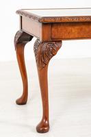 Superb Walnut Queen Anne Style Coffee Table (3 of 7) Superb Walnut Queen Anne Style Coffee Table (3 of 7)