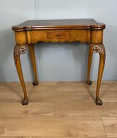 Walnut Card Table (3 of 7) Walnut Card Table (3 of 7)
