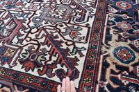 Old Heriz Carpet 296x212cm (5 of 8) Old Heriz Carpet 296x212cm (5 of 8)