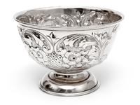 Edwardian Silver Rose Bowl Embossed with Flowers and Scrolls (2 of 5) Edwardian Silver Rose Bowl Embossed with Flowers and Scrolls (2 of 5)