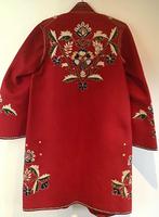 Very Unusual Vintage Felt Coat Decorated with Embroidery Possibly Turkish or Greek (6 of 7) Very Unusual Vintage Felt Coat Decorated with Embroidery Possibly Turkish or Greek (6 of 7)