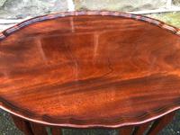 Antique Mahogany Nest of 3 Tables (4 of 8) Antique Mahogany Nest of 3 Tables (4 of 8)