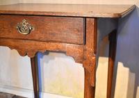 Early Georgian Oak Side Table (2 of 9) Early Georgian Oak Side Table (2 of 9)