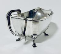 Antique Solid Sterling Silver Gravy Boat Jug (4 of 13) Antique Solid Sterling Silver Gravy Boat Jug (4 of 13)