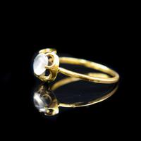 Vintage Moonstone Round Buttercup 18ct 18k Yellow Gold Ring (9 of 9) Vintage Moonstone Round Buttercup 18ct 18k Yellow Gold Ring (9 of 9)