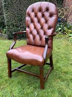 Buttoned Leather Armchair (5 of 8) Buttoned Leather Armchair (5 of 8)