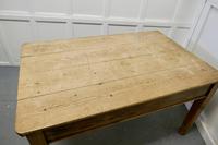 Lovely Rustic Georgian Pine Kitchen Table (6 of 6) Lovely Rustic Georgian Pine Kitchen Table (6 of 6)