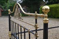 Antique King Size 5ft Half Tester Bedstead by R W Winfield. Bed Restored in your Colour (5 of 19) Antique King Size 5ft Half Tester Bedstead by R W Winfield. Bed Restored in your Colour (5 of 19)