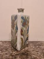 18th Century Antique Iznik Stoneware Vase Flask Bottle Persian Ottoman Islamic (9 of 12) 18th Century Antique Iznik Stoneware Vase Flask Bottle Persian Ottoman Islamic (9 of 12)