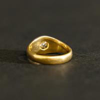 18ct Gold & Diamond Solitaire Ring (5 of 6) 18ct Gold & Diamond Solitaire Ring (5 of 6)