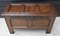 Handsome 17th Century Small Proportioned Oak Coffer c.1680 (13 of 13) Handsome 17th Century Small Proportioned Oak Coffer c.1680 (13 of 13)