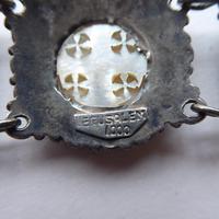 Silver Bracelet .925 with Hand Carved MOP Crosses (3 of 10) Silver Bracelet .925 with Hand Carved MOP Crosses (3 of 10)